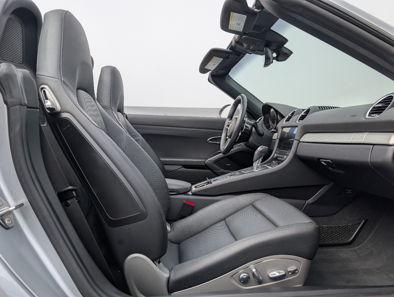 2019 Porsche Boxster S photo 16