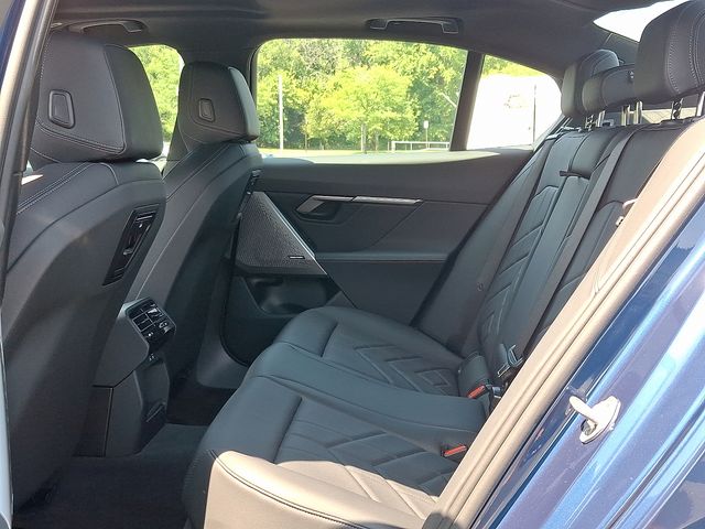 2025 Bmw 530i xDrive photo 10