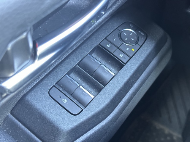 2024 Toyota Land Cruiser Base photo 11