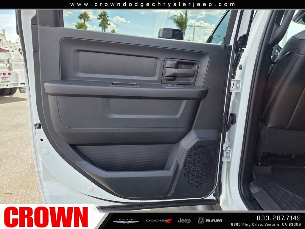 2026 Ram 2500 Tradesman photo 13