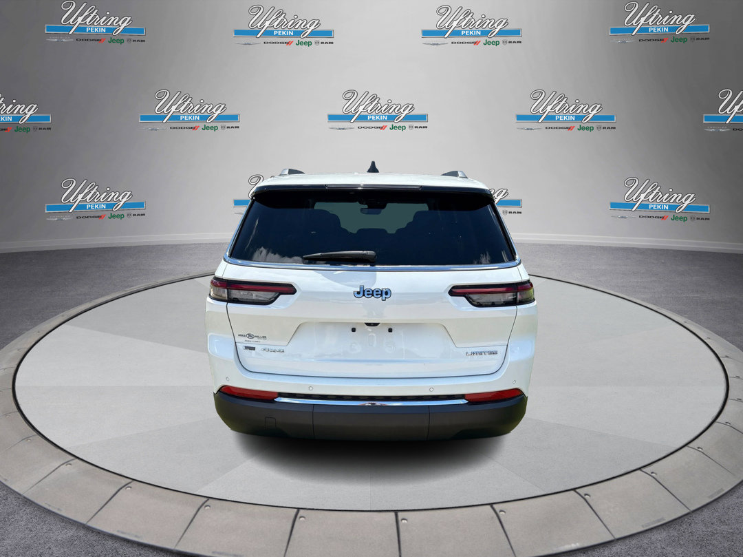 2023 Jeep Grand Cherokee Limited photo 4
