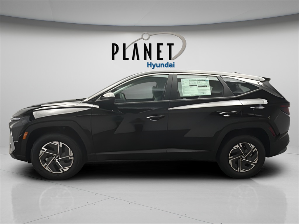 2026 Hyundai Tucson Hybrid Blue photo 2