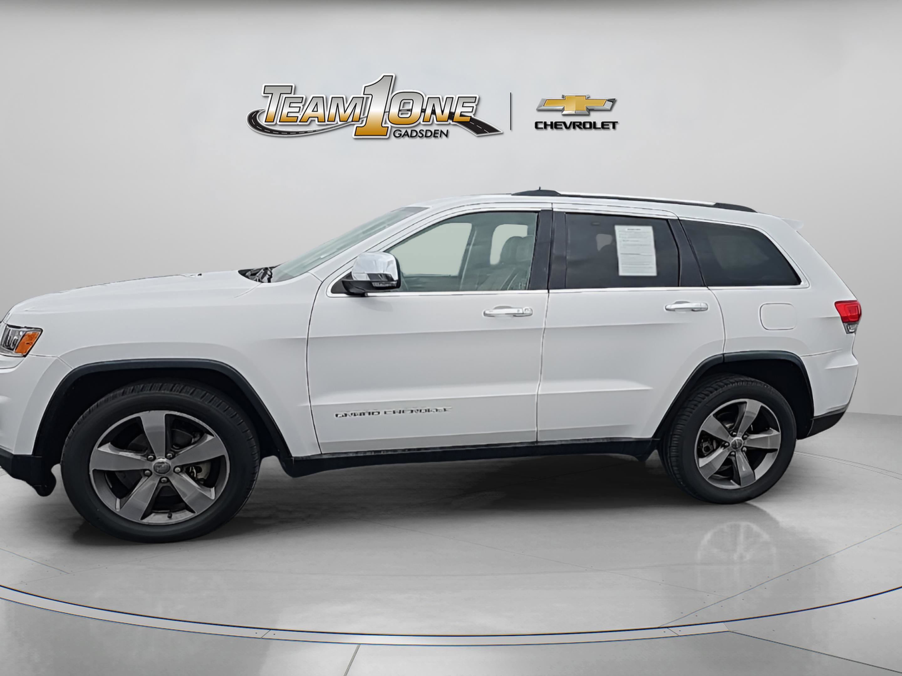 2015 Jeep Grand Cherokee Limited photo 4