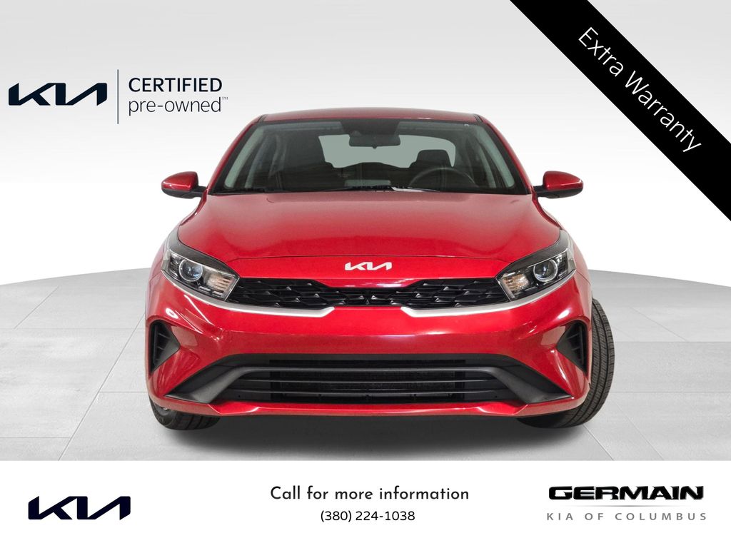 2024 Kia Forte LXS photo 2