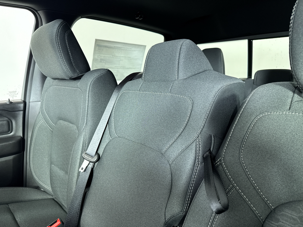 2025 Ram 1500 Tradesman photo 4