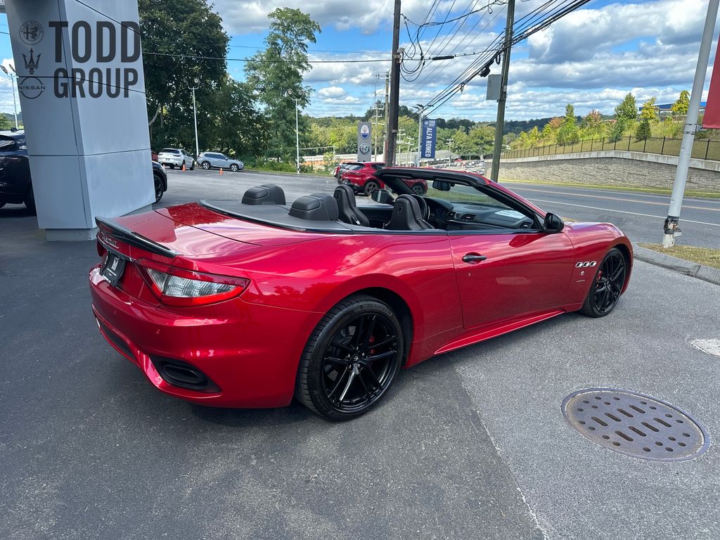 2018 Maserati Granturismo Sport photo 5