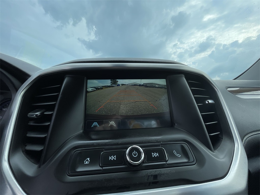 2017 Gmc Acadia SLE photo 19