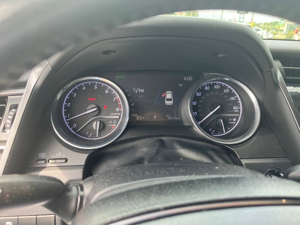 2019 Toyota Camry LE photo 6