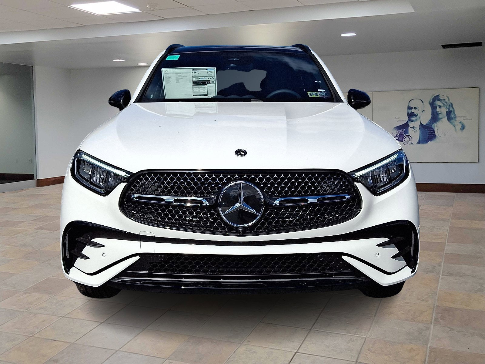 2026 Mercedes Benz GLC 300 4MATIC photo 2