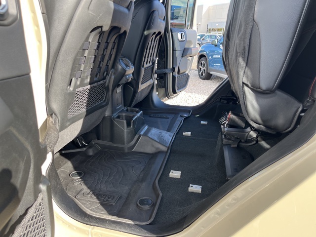 2022 Jeep Gladiator Rubicon photo 22