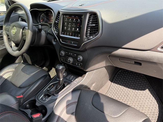 2022 Jeep Cherokee Trailhawk photo 19