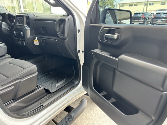 2024 Chevrolet Silverado 1500 Custom Trail Boss photo 16