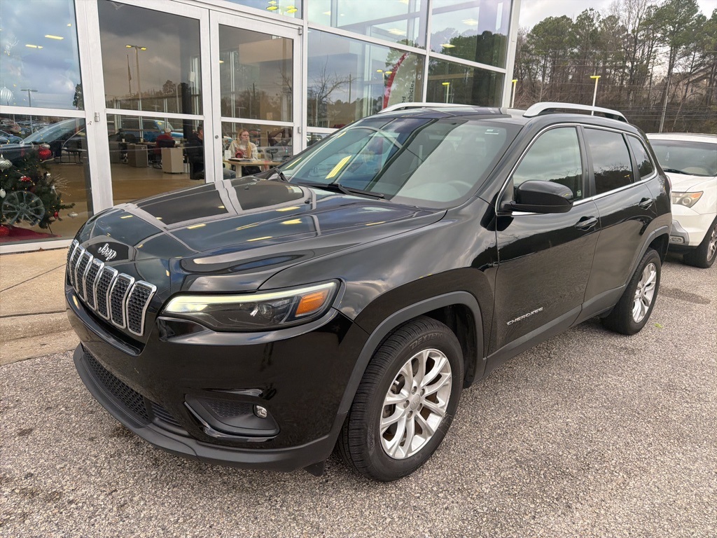 2019 Jeep Cherokee Latitude's photo