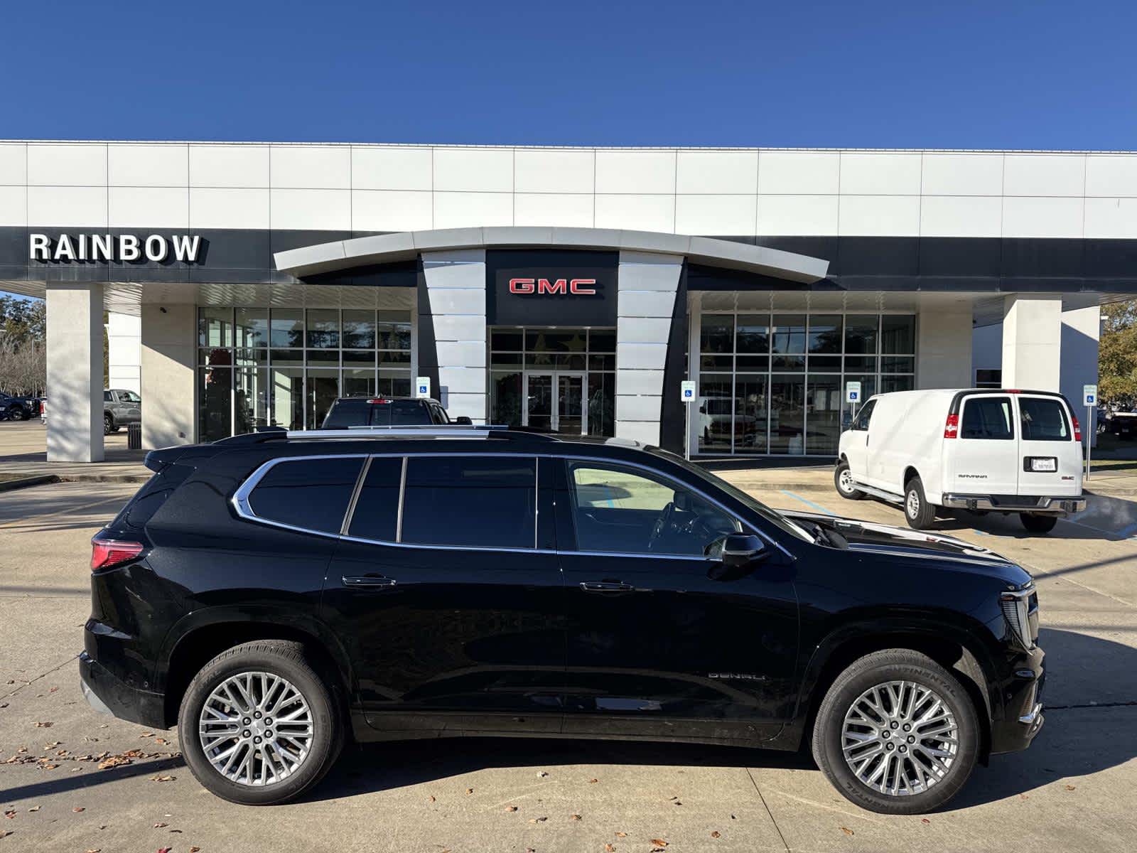 2026 GMC Acadia Denali's photo