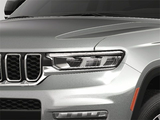 2025 Jeep Grand Cherokee Limited photo 13