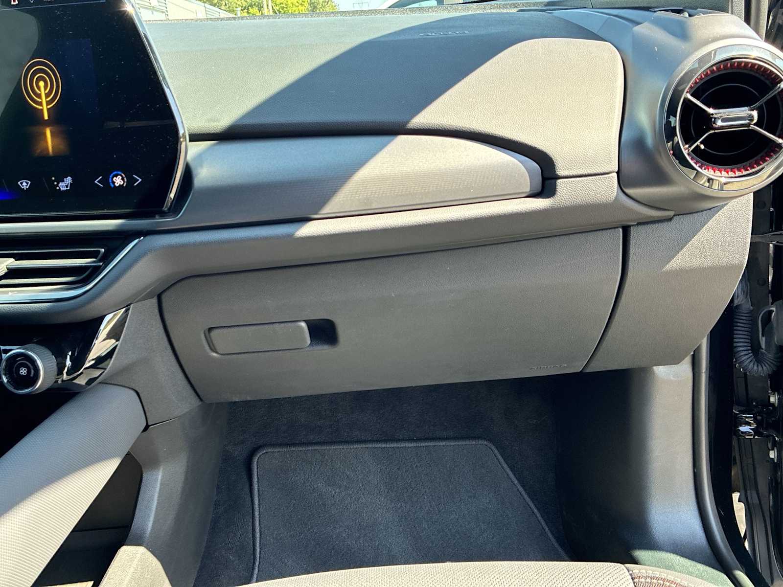 2024 Chevrolet Equinox EV 3RS photo 26