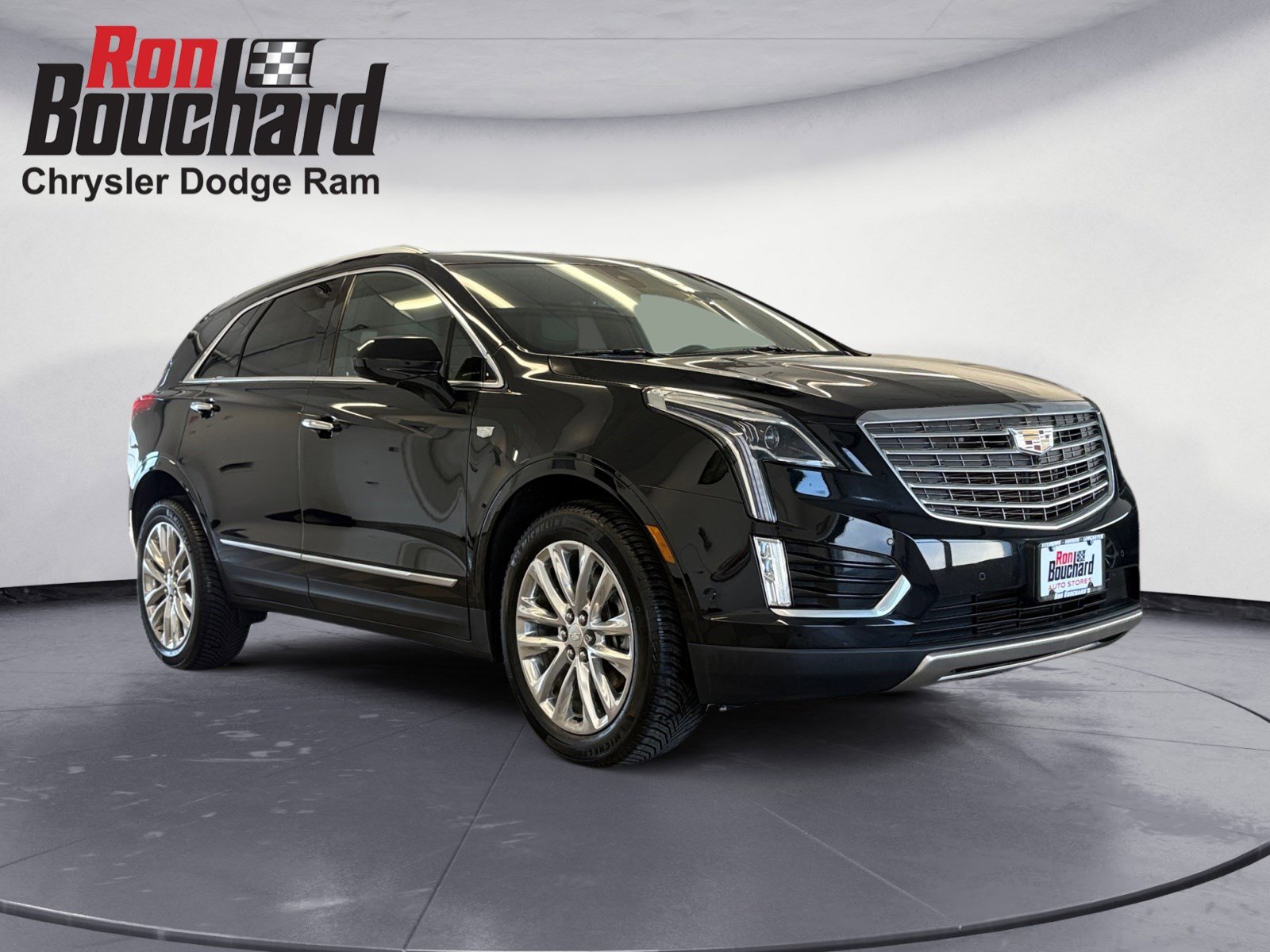 2018 Cadillac XT5 Platinum's photo