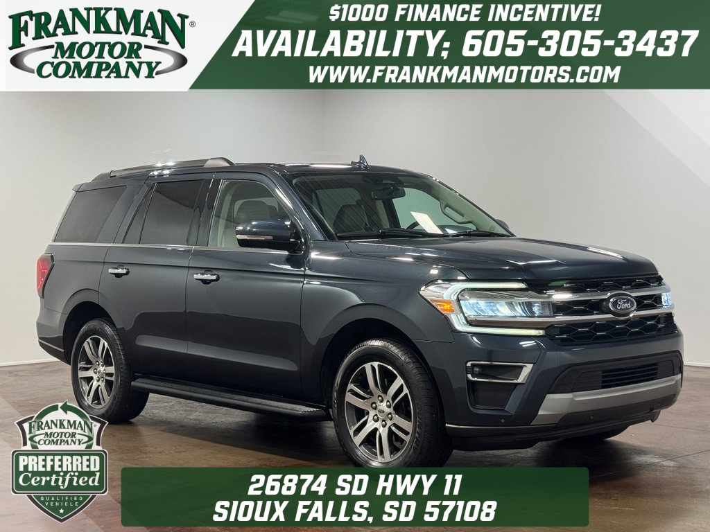 2024 Ford Expedition Limited's photo