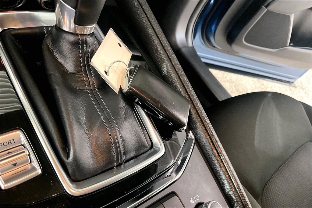 2023 MAZDA CX-5 - Image 10