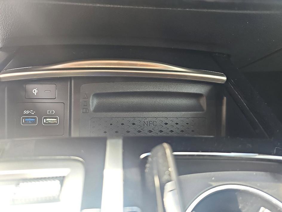 2023 Genesis G80 2.5T Sport Prestige photo 23
