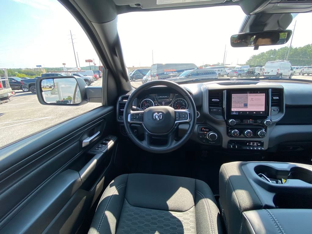 2026 Ram 1500 Warlock photo 12