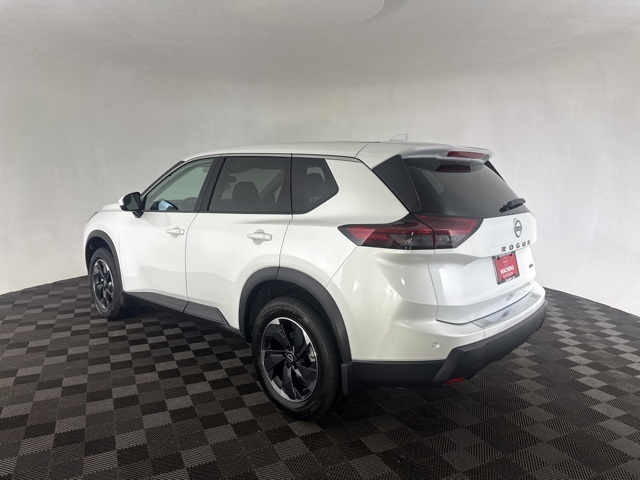 2026 Nissan Rogue SV photo 4
