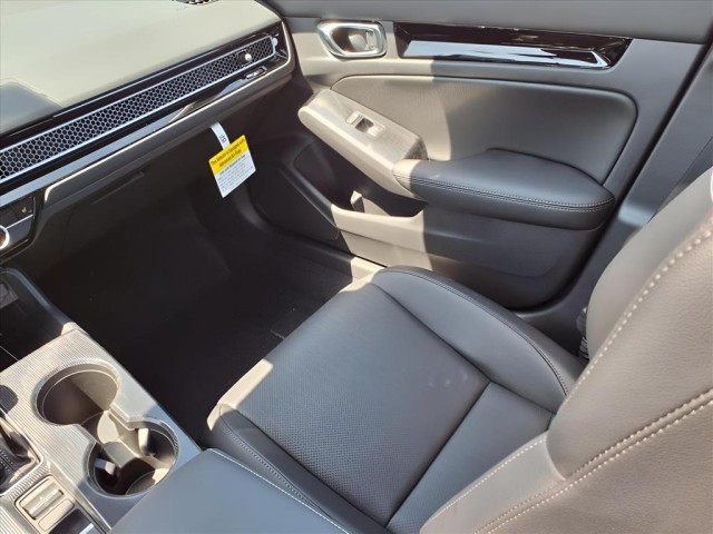 2025 Honda Civic Hatchback Hybrid Sport Touring photo 15
