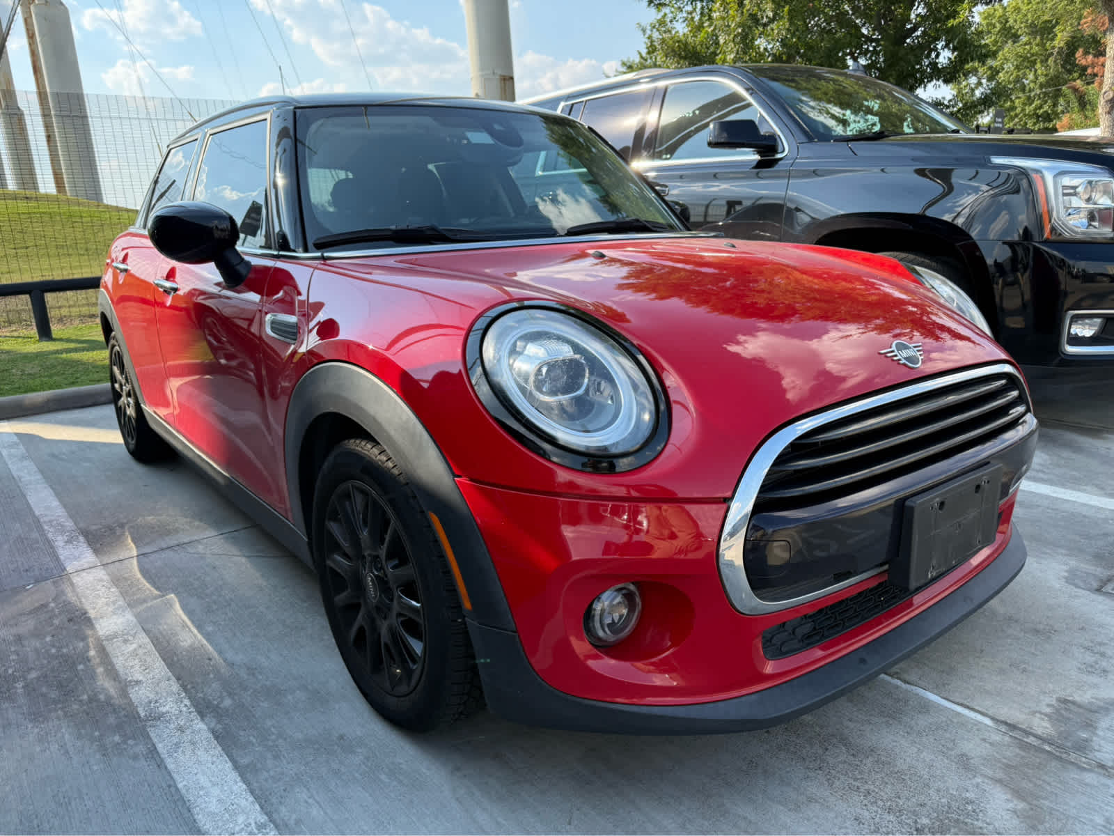2021 Mini Cooper 4 Door Hardtop photo 2