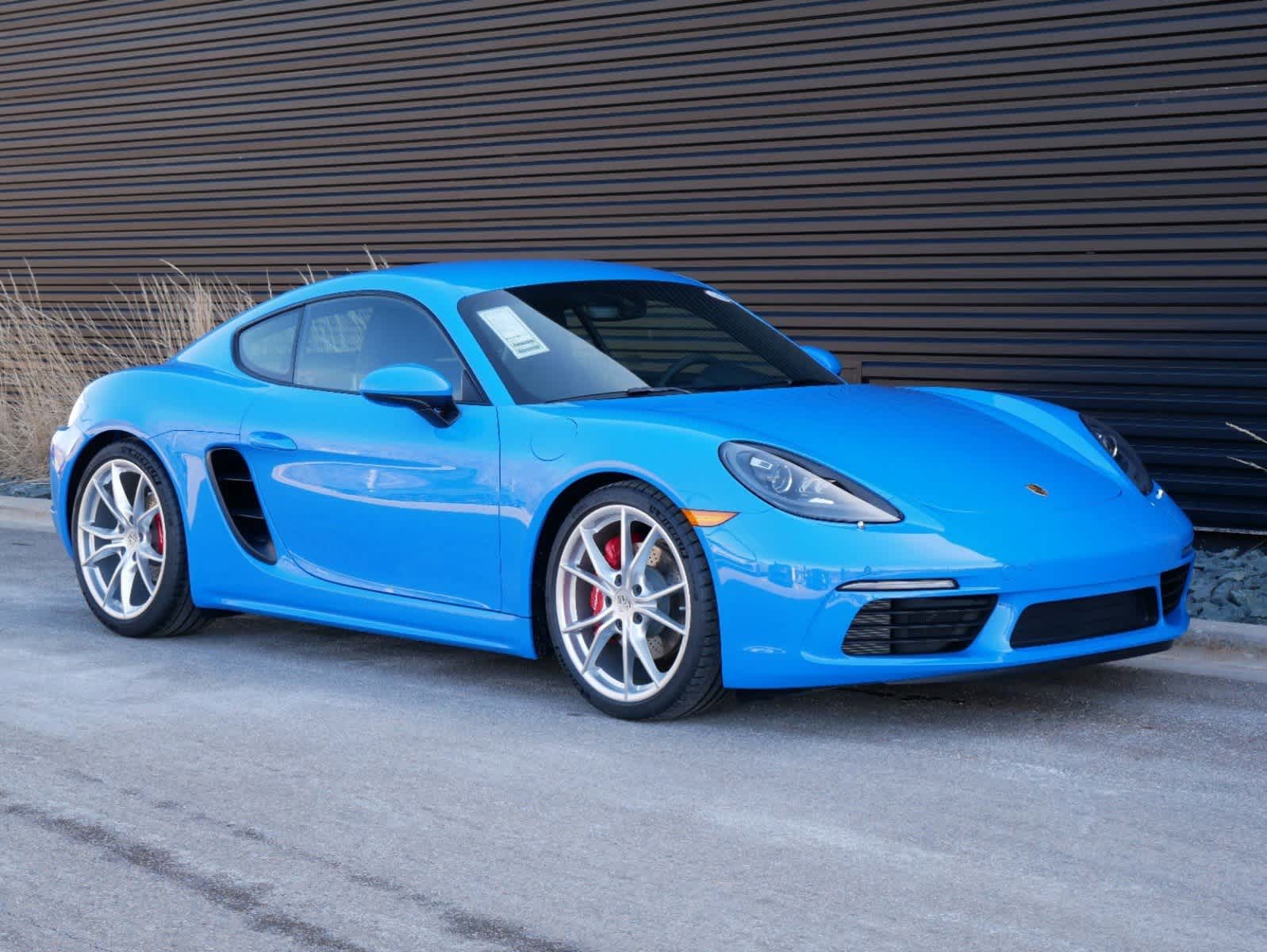 2025 Porsche Cayman S photo 25