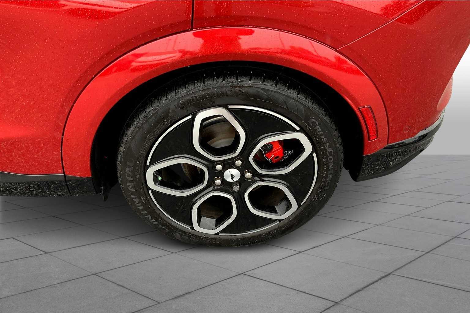 2023 Ford Mustang Mach-E GT photo 9