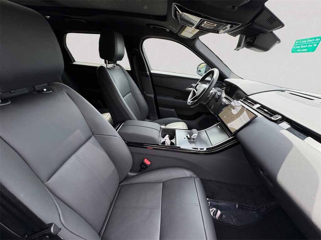 2024 Land Rover Range Rover Velar SE photo 14