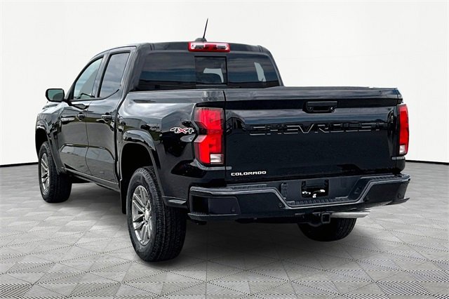 2025 Chevrolet Colorado Work Truck LT photo 4