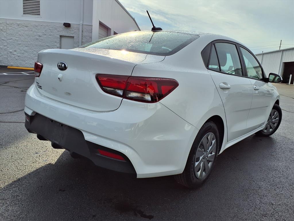 2020 Kia Rio LX photo 21