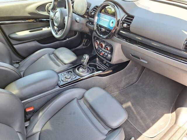2022 Mini Clubman Base S ALL4 photo 32