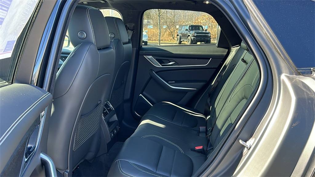 2026 Jaguar F-PACE P250 R-Dynamic S photo 24