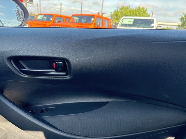 2024 Toyota Corolla LE photo 25