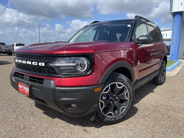 2025 Ford Bronco Sport Outer Banks photo 3