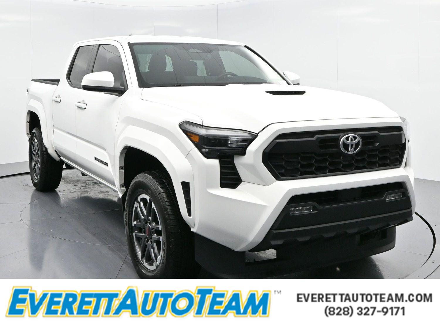 2024 Toyota Tacoma TRD Sport's photo