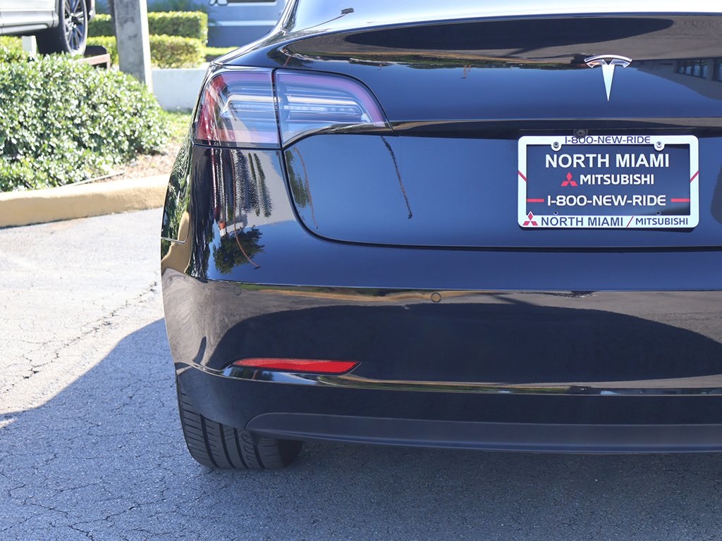 2022 Tesla Model 3 photo 12