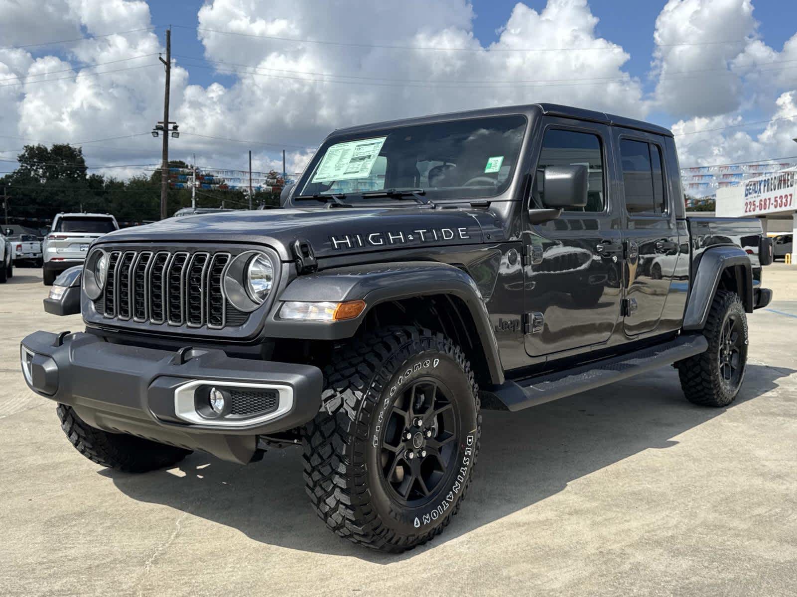 2025 Jeep Gladiator Sport photo 3