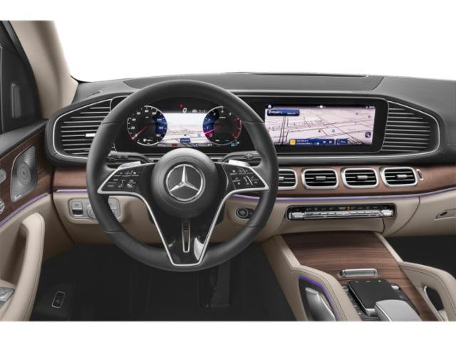 2026 Mercedes Benz GLS 450 4MATIC photo 7