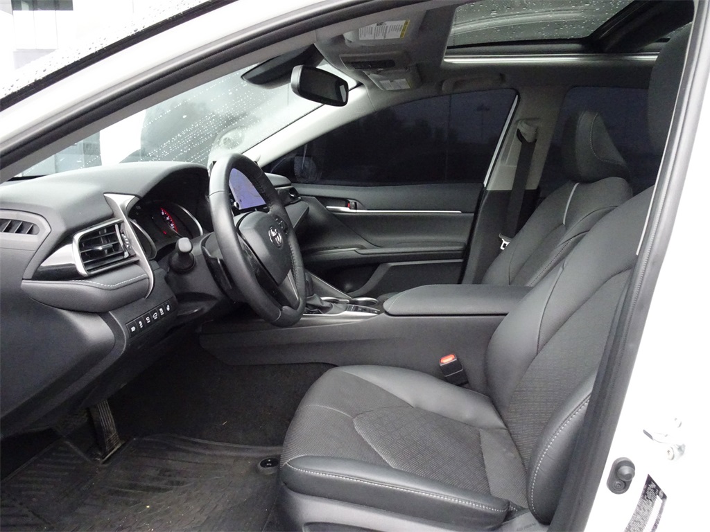 2024 Toyota Camry XSE V6 photo 7