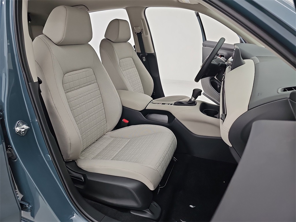 2026 Honda HR-V LX photo 12
