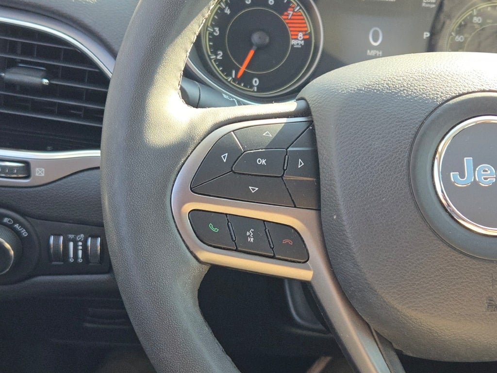 2022 Jeep Cherokee Limited photo 31