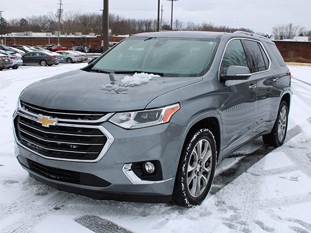 2018 Chevrolet Traverse Premier photo 2