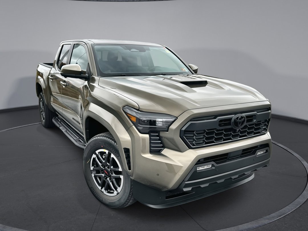 2026 Toyota Tacoma TRD Sport's photo