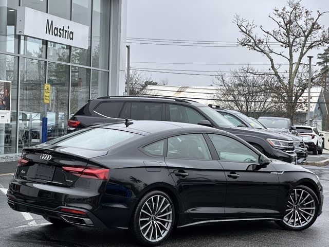 2022 Audi A5 Premium Plus Quattro photo 4