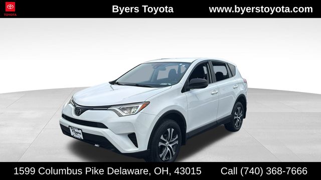 2018 Toyota RAV4 LE's photo