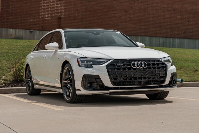 2025 Audi A8 
