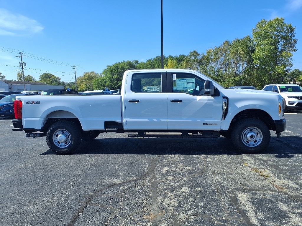 2026 Ford F-350 XL photo 3
